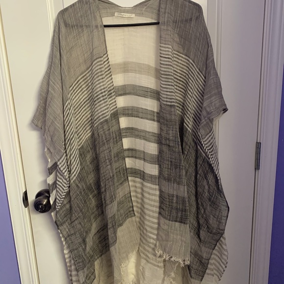 Classic Kimono Cover-up - Picture 1 of 4